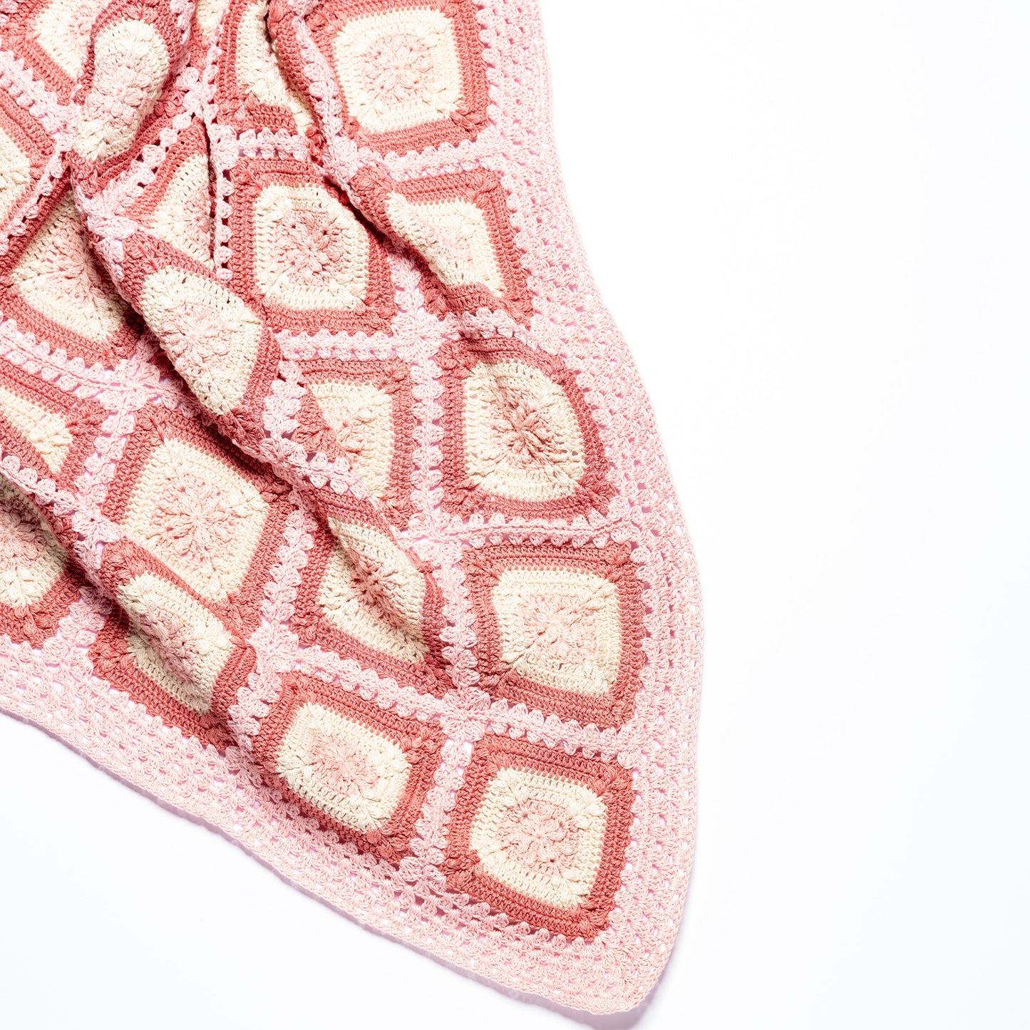 Granny Square Blanket - Soft Pinks