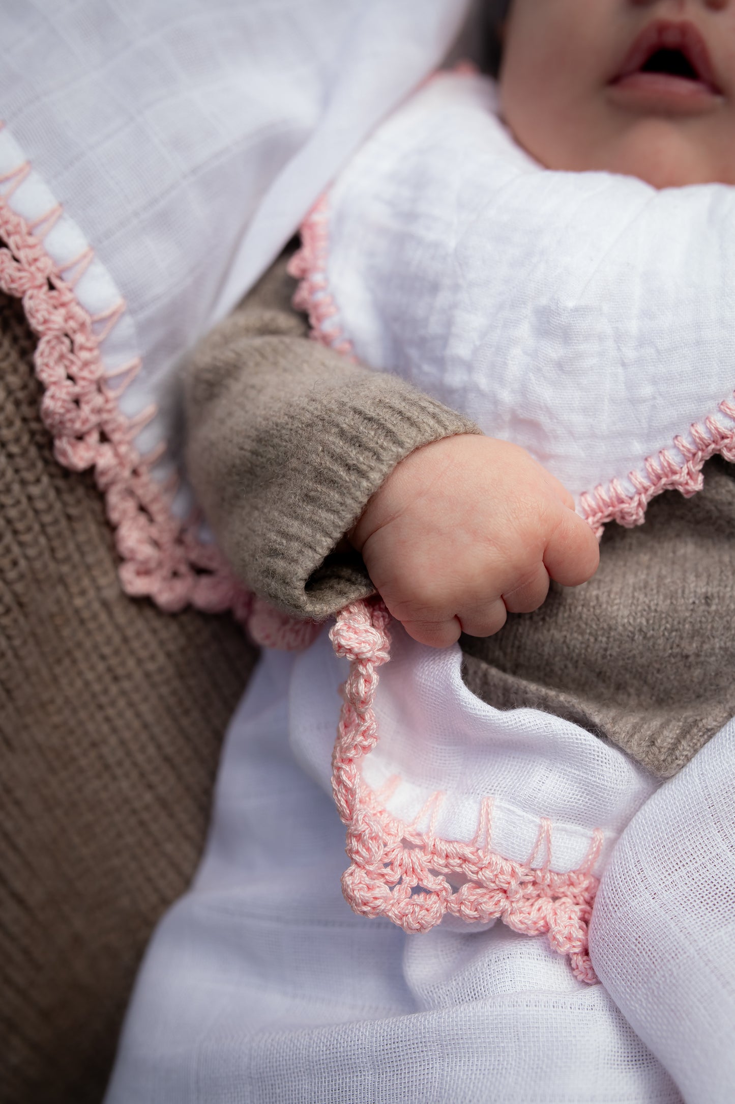 Muslin Bib - Cotton Candy