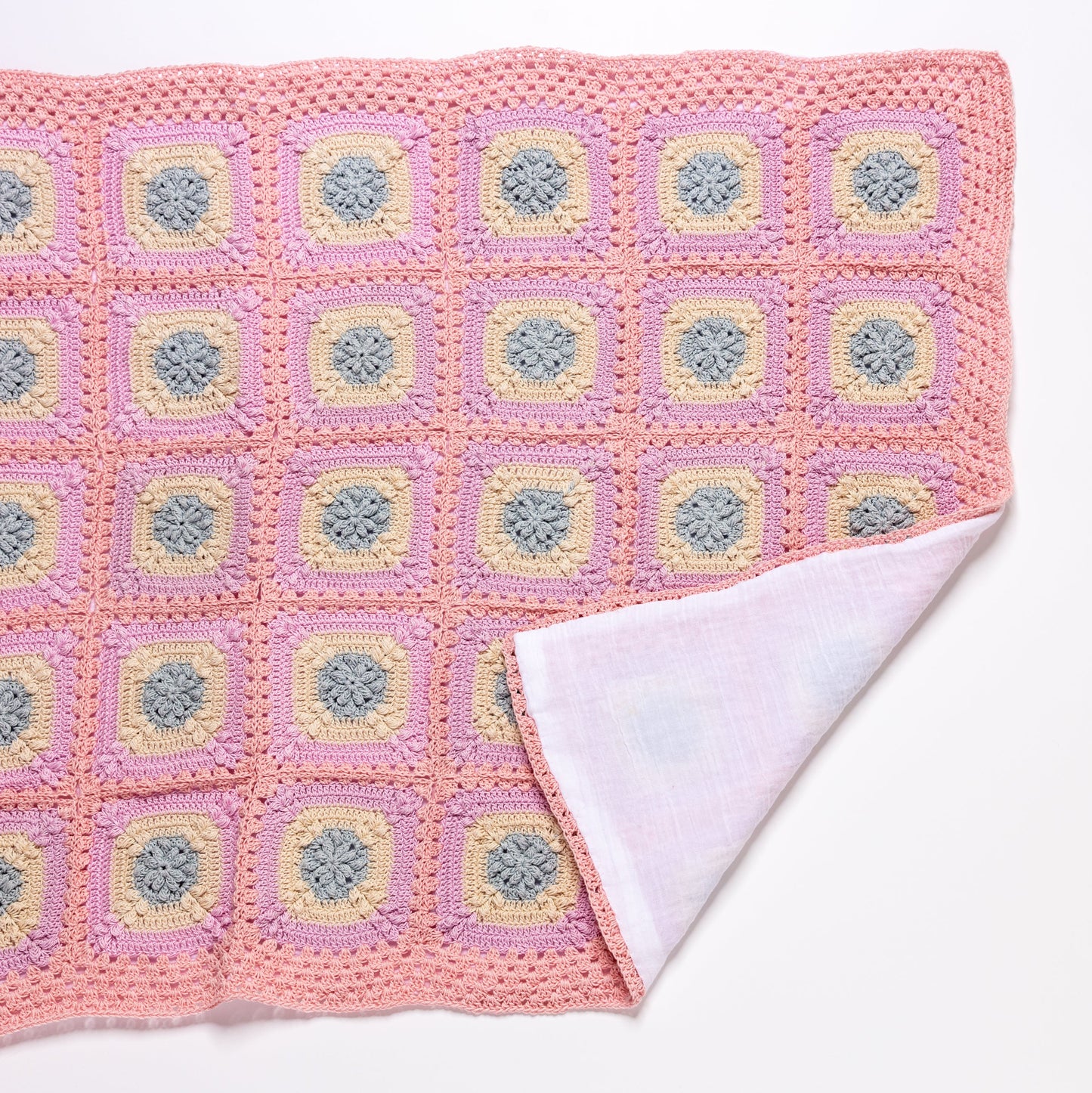 Granny Square Blanket - Candy Cloud