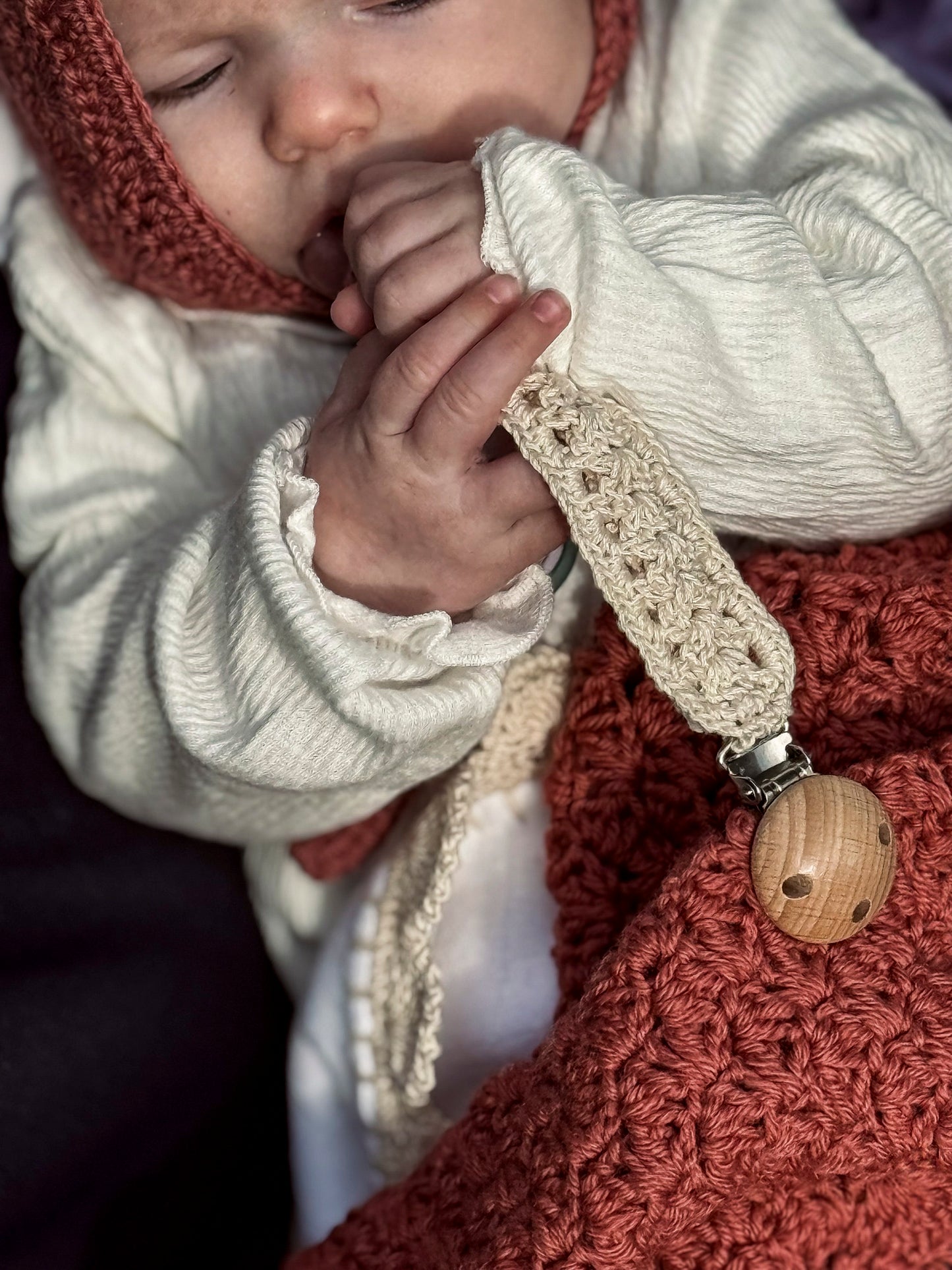 Pacifier Strap - Beige