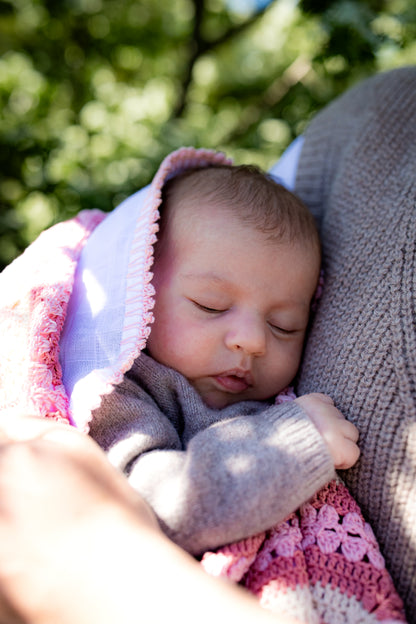 Granny Square Blanket - Soft Pinks